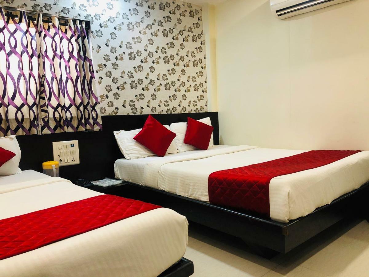 Hotel Guestinn Residency Mumbai Bagian luar foto