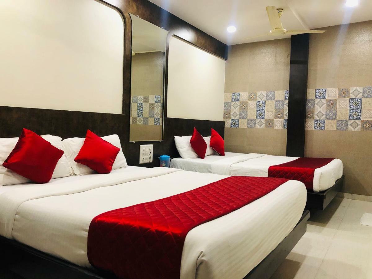 Hotel Guestinn Residency Mumbai Bagian luar foto