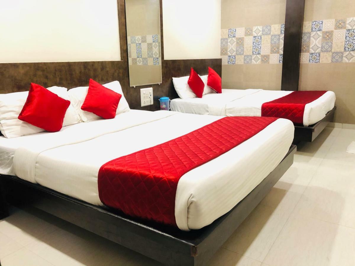 Hotel Guestinn Residency Mumbai Bagian luar foto